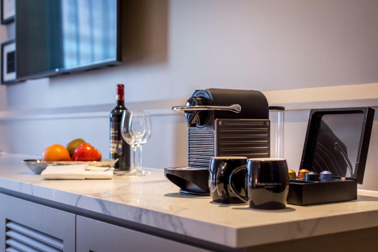 Park Lees Hotel Kaohsiung Zewnętrze zdjęcie A Nespresso coffee machine